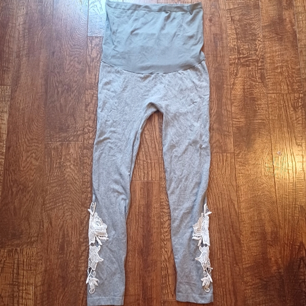 Soho Maternity Stretchy Leggings Heather Gray with Lace Detail One Size